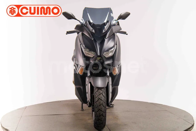 Yamaha XMAX 300 - Vista 10