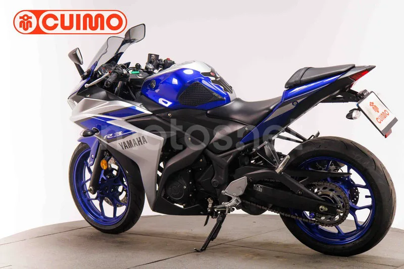 Yamaha YZF-R3 - Vista 8