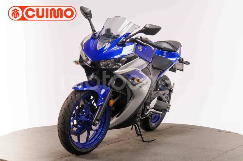 Yamaha YZF-R3 - Vista 10