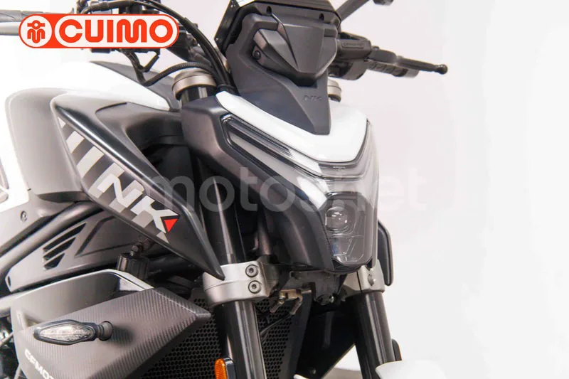 CFMOTO 450NK - Vista 11