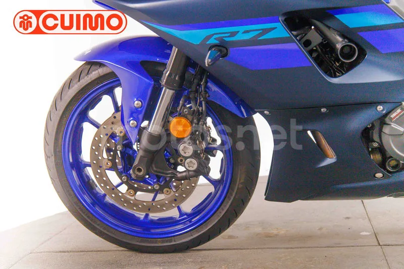 Yamaha YZF-R7 - Vista 25