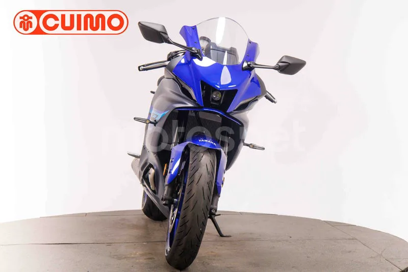 Yamaha YZF-R7 - Vista 10