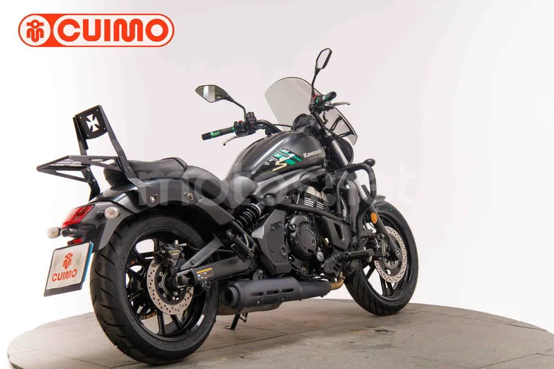 Kawasaki Vulcan S - Vista 5