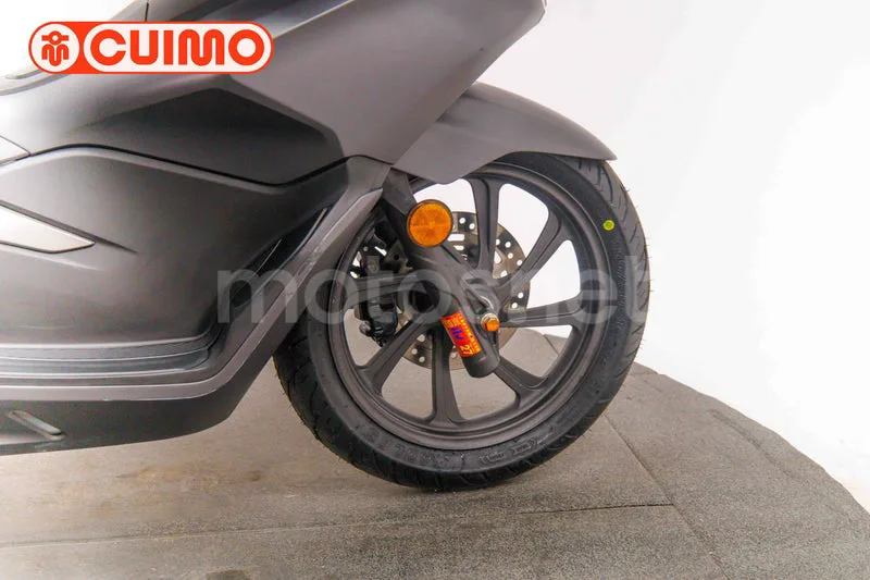 Honda PCX125 - Vista 14