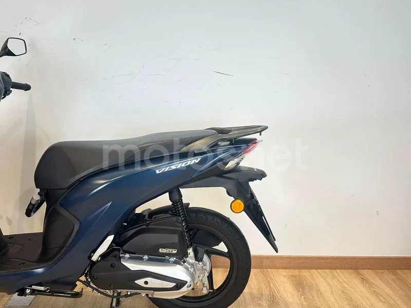 Honda Vision 110 - Vista 3