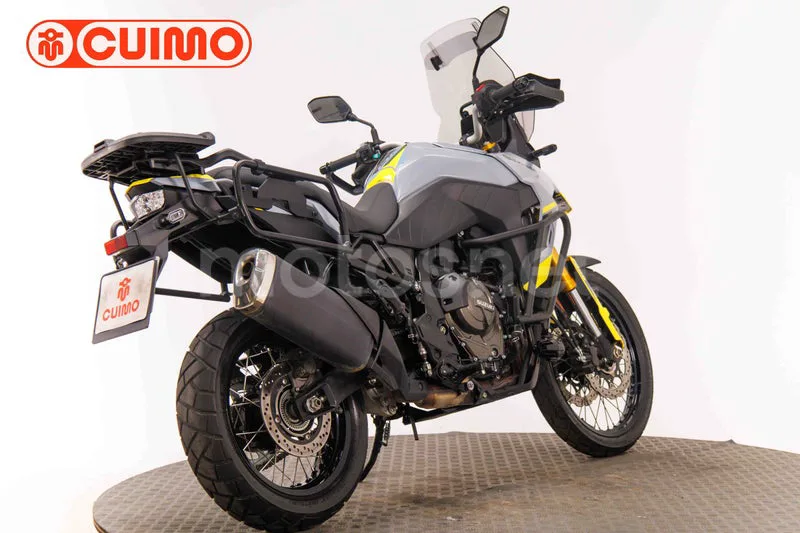 Suzuki V-Strom 800 - Vista 4