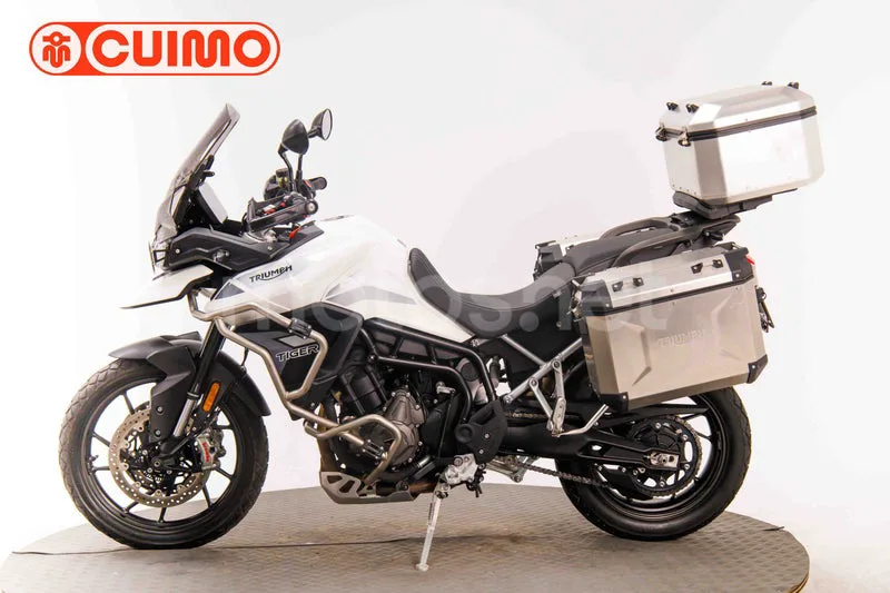 Triumph Tiger 900 - Vista 8