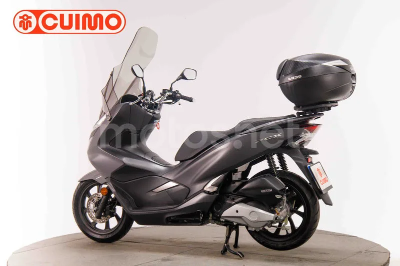 Honda PCX125 - Vista 6