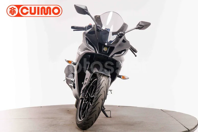 Yamaha YZF-R125 - Vista 10