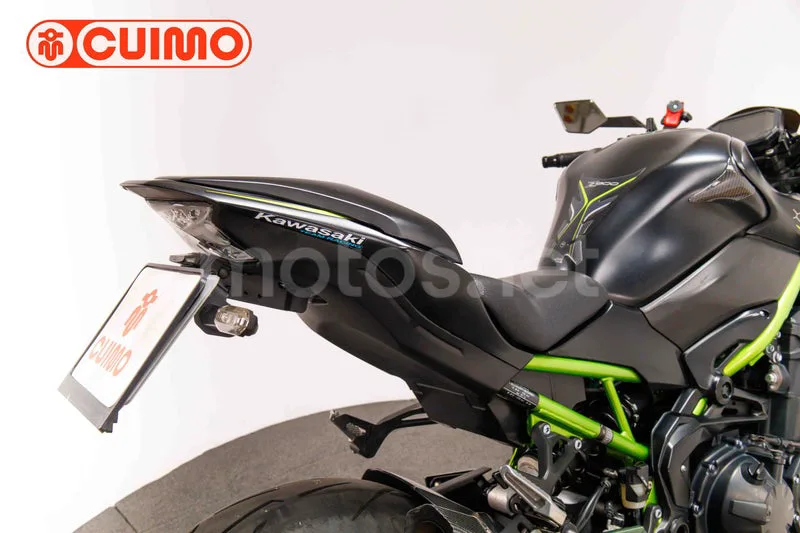Kawasaki Z900 - Vista 16