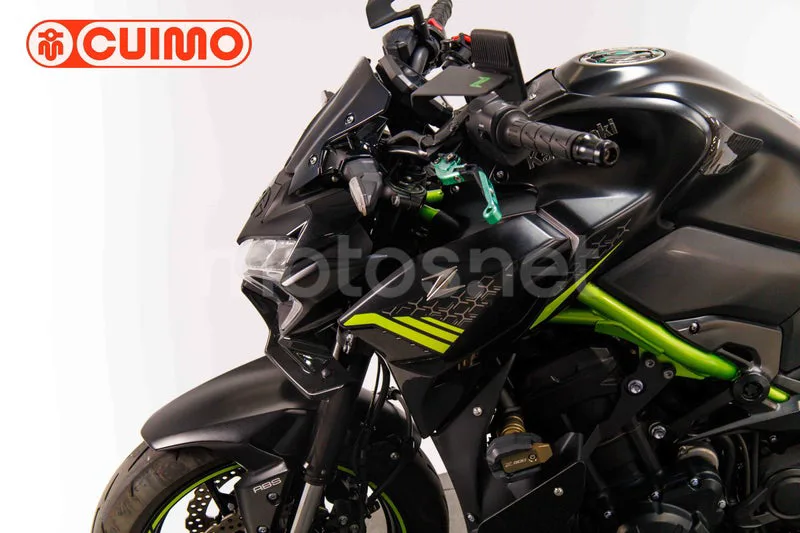 Kawasaki Z900 - Vista 20