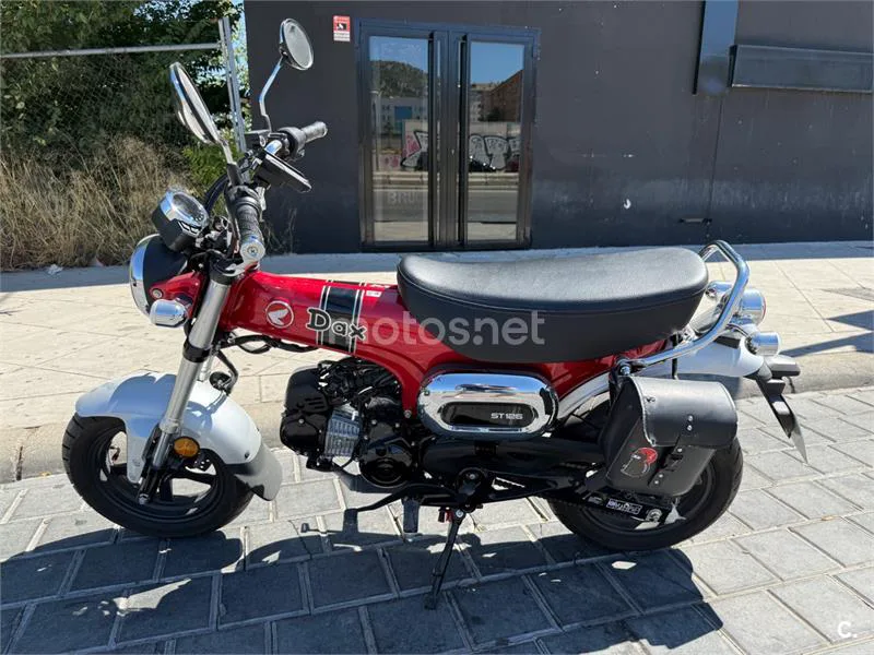Honda Dax 125 - Vista 3
