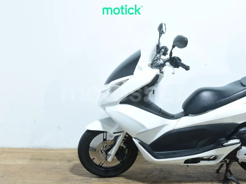 Honda PCX125 - Vista 8