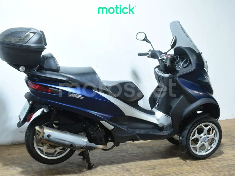 Piaggio MP3 - Vista 10