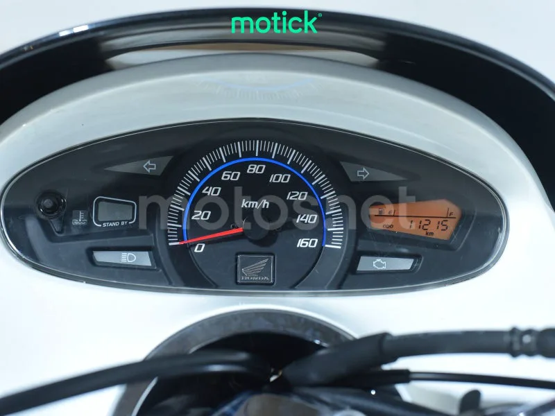 Honda PCX125 - Vista 5