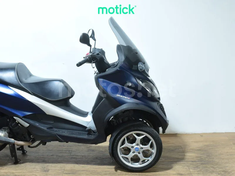 Piaggio MP3 - Vista 4