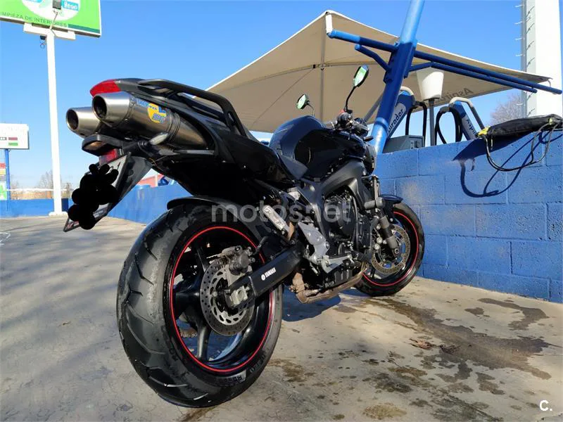 Yamaha FZ6 S2 - Vista 3