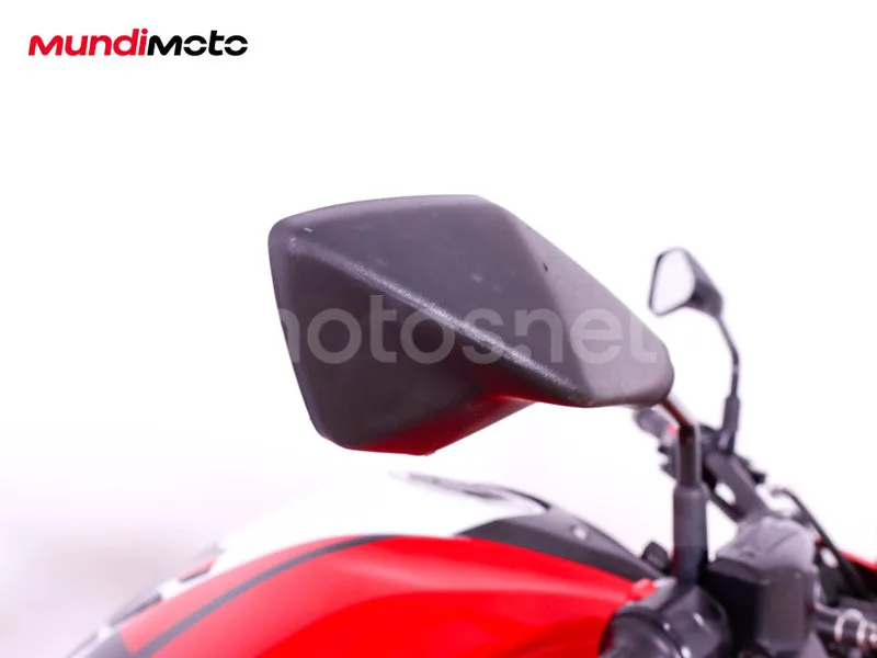 Kawasaki Z800 - Vista 31