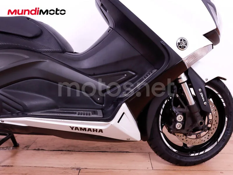 Yamaha TMAX 530 - Vista 23