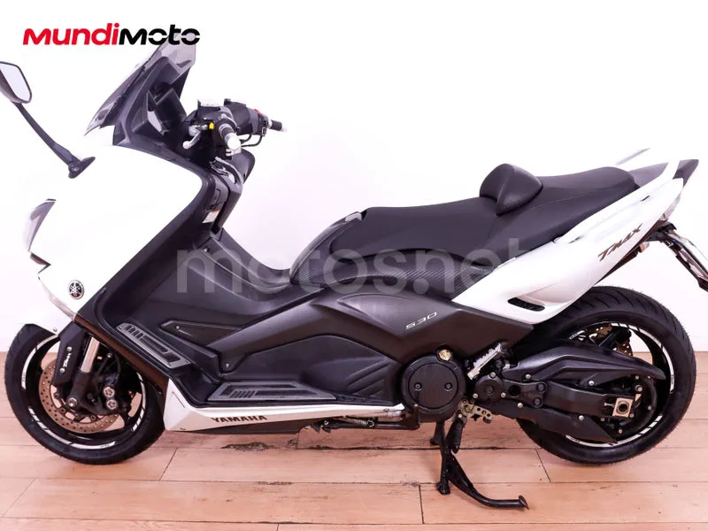Yamaha TMAX 530 - Vista 6
