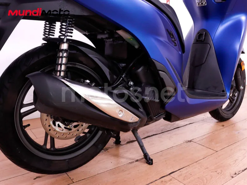 Honda SH125i - Vista 4