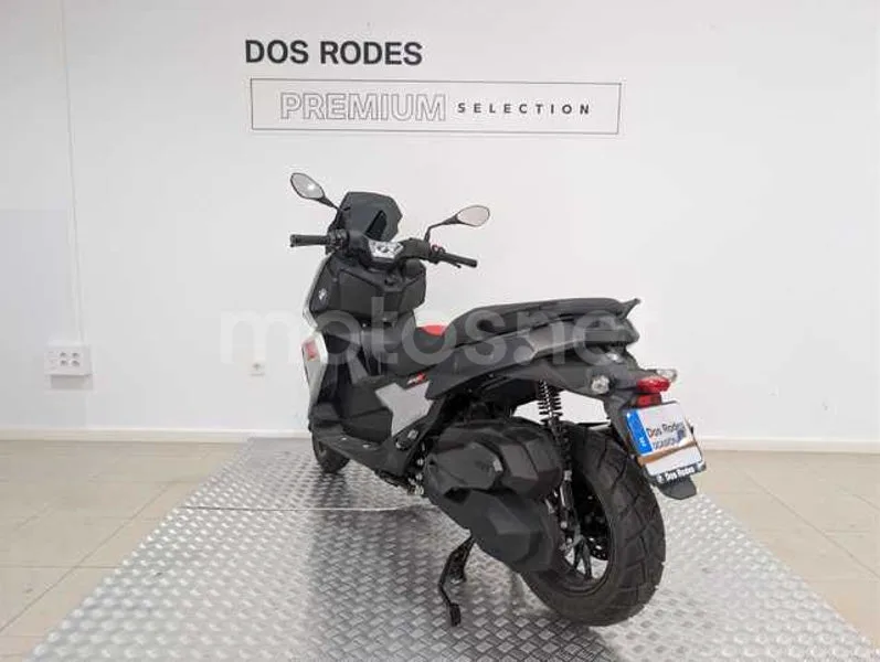 BMW C 400 X - Vista 9