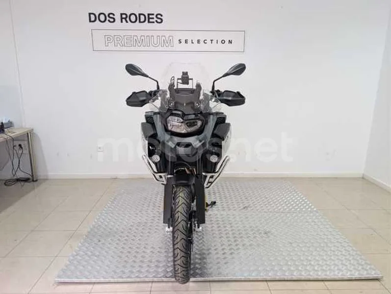 BMW F 900 GS - Vista 3