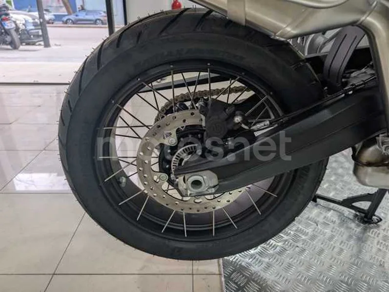 BMW F 900 GS - Vista 24