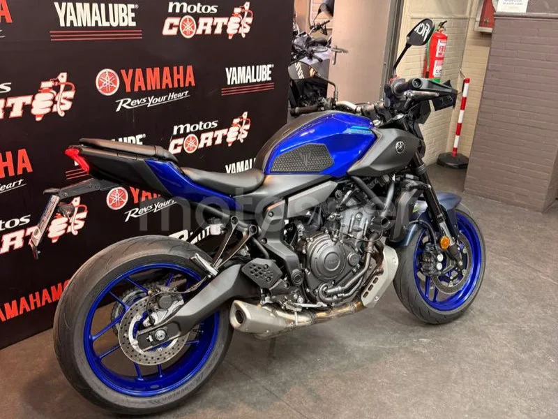 Yamaha MT-07 - Vista 11