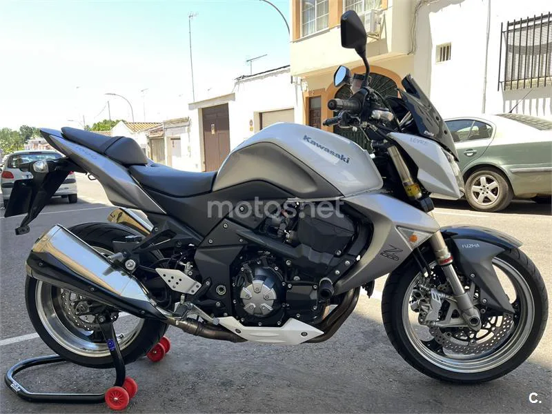 Kawasaki Z1000 - Vista 3