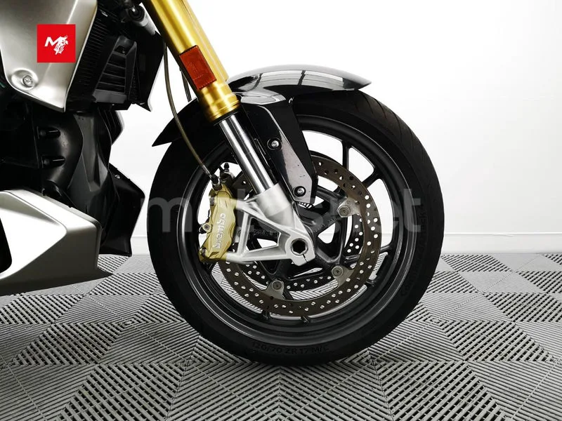 BMW R 1250 R - Vista 12