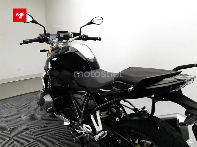 BMW R 1250 R - Vista 18