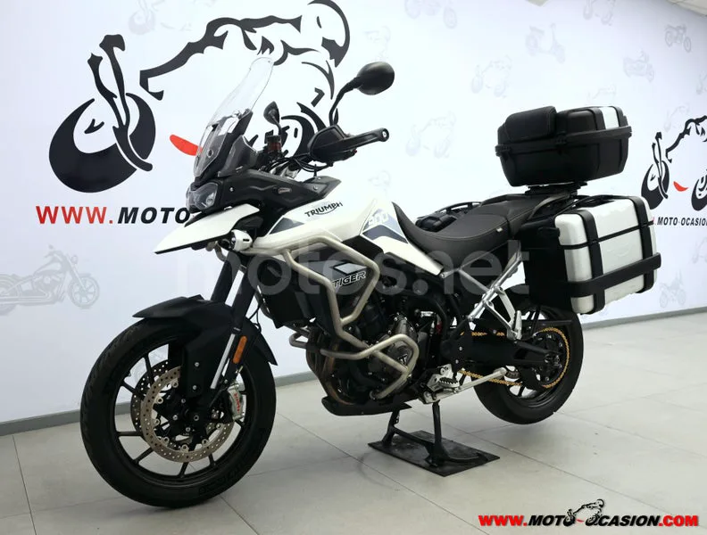 Triumph Tiger 900 - Vista 8