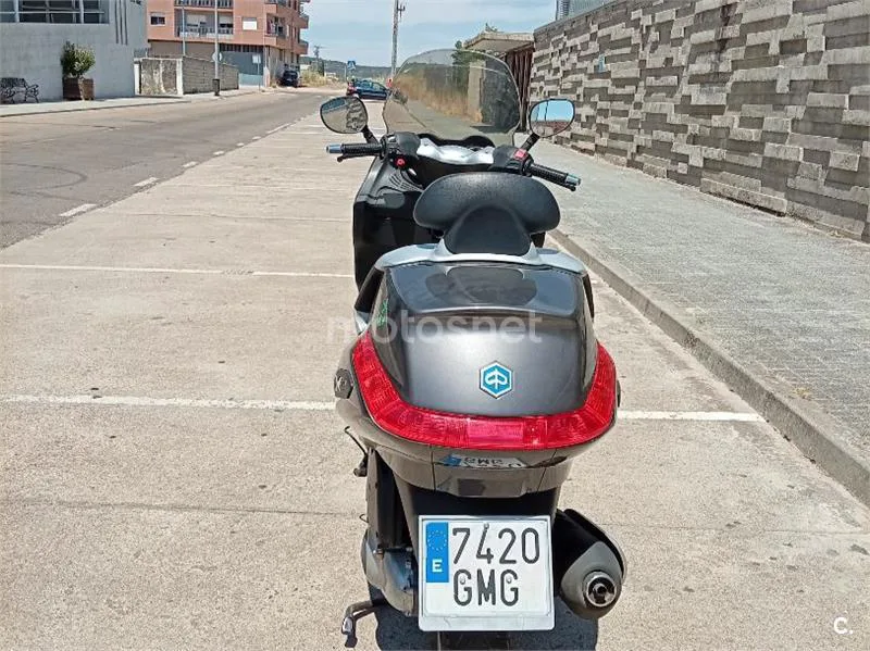 Piaggio XEvo 125 - Vista 5