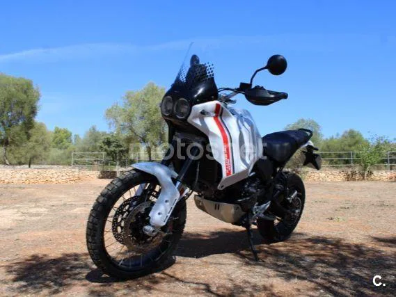 Ducati DesertX - Vista 10