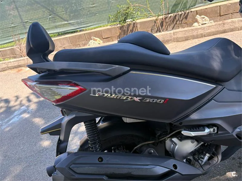 SYM Joymax 300 2100 € 2013 Salamanca - 2
