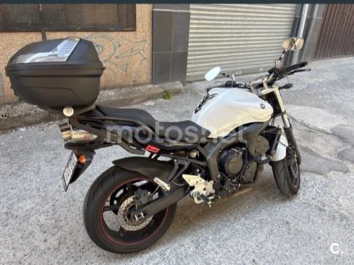 Yamaha FZ6 Fazer S2 - Vista 5