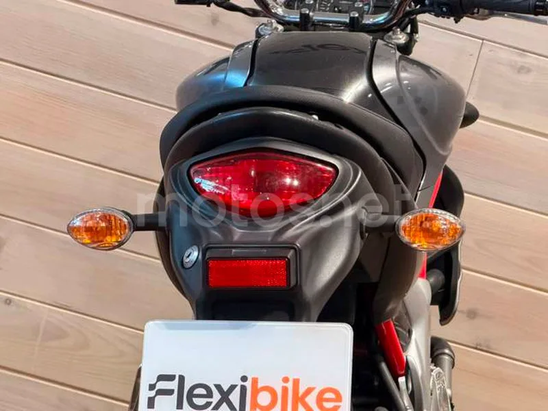 Suzuki Gladius 650 - Vista 6