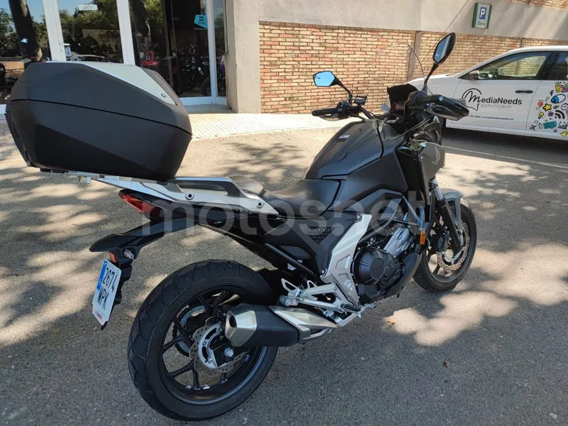 Honda NC750X - Vista 6