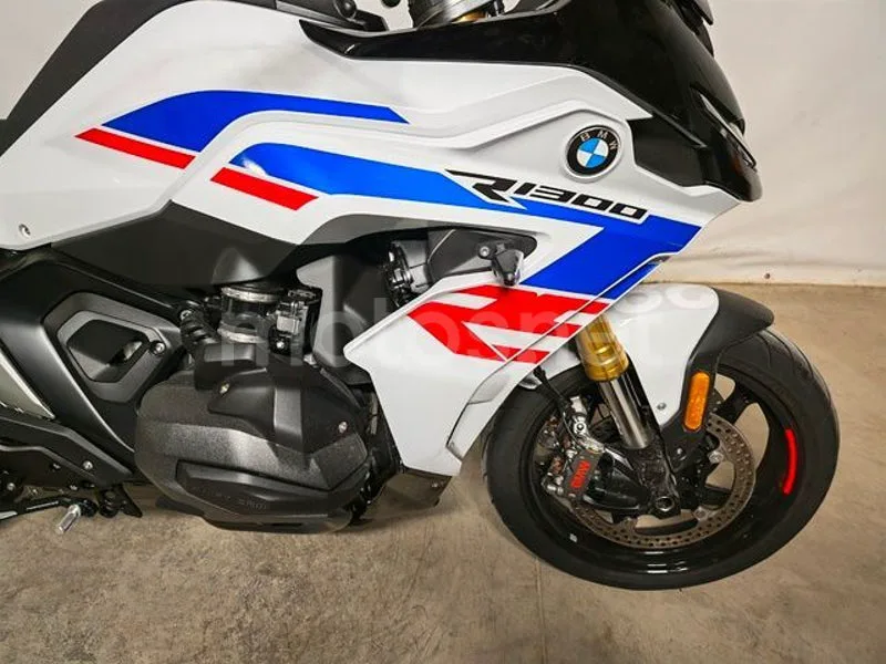 BMW R 1300 RS - Vista 8
