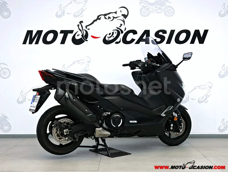 Yamaha TMAX 560 - Vista 3