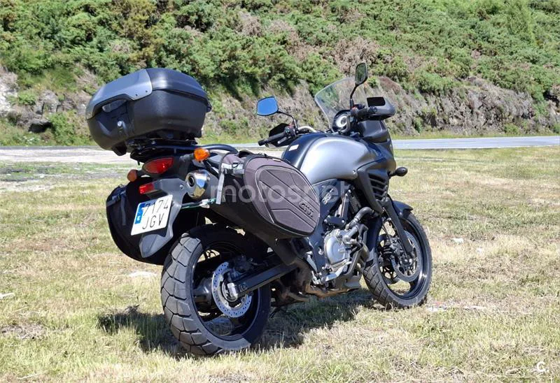 Suzuki V-Strom 650 4300 € 2015 Pontevedra - 2