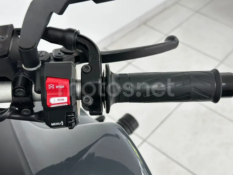 Yamaha MT-07 - Vista 11