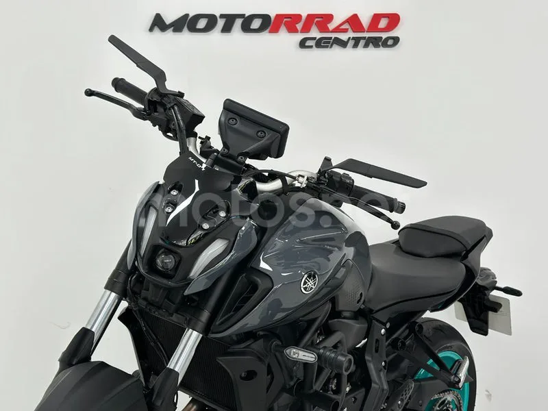 Yamaha MT-07 - Vista 6