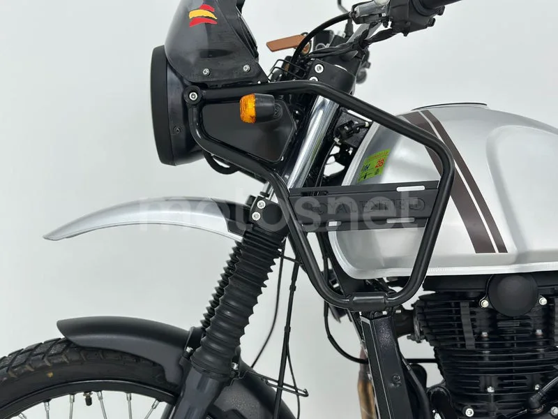 Royal Enfield Himalayan 410 - Vista 13