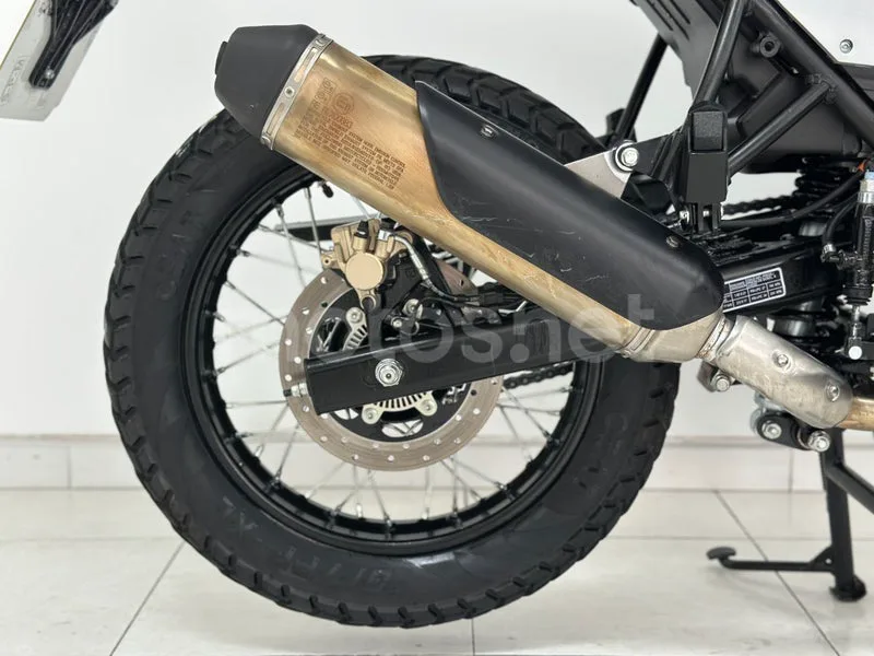 Royal Enfield Himalayan 410 - Vista 22
