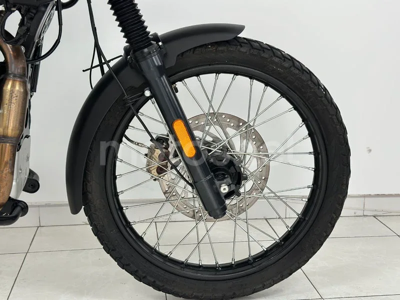 Royal Enfield Himalayan 410 - Vista 29