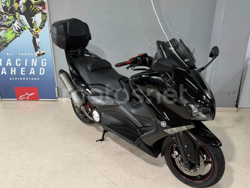 Yamaha TMAX 530 - Vista 9