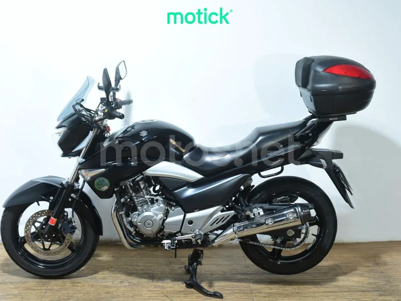 Suzuki Inazuma 250 - Vista 7