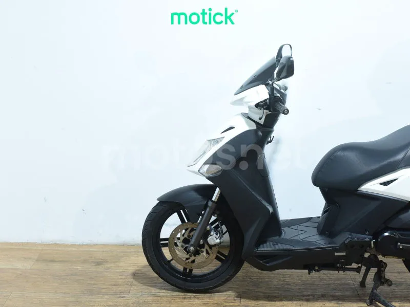 Kymco Agility City 125 - Vista 8